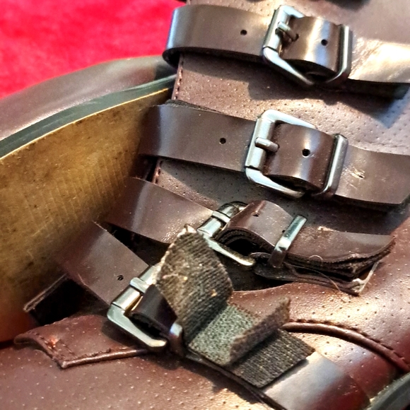 Deep purple boots - Picture 5 of 5